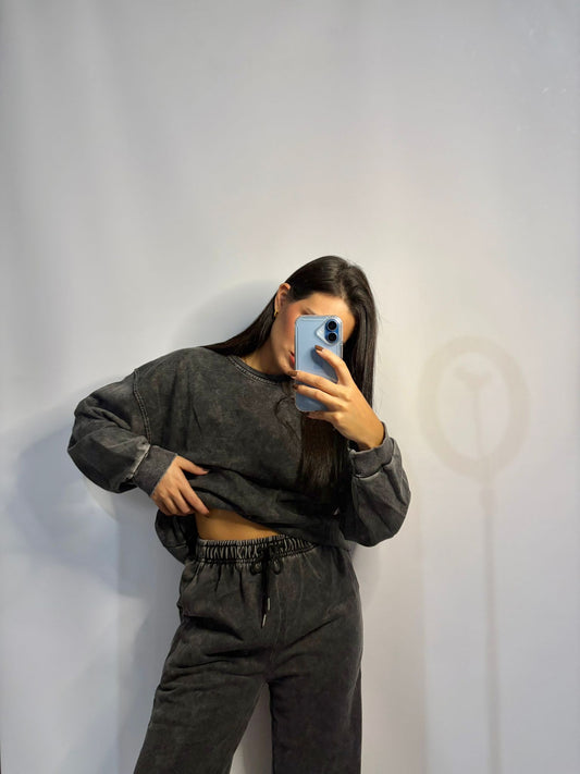 CHANDAL GRIS DESGASTADO