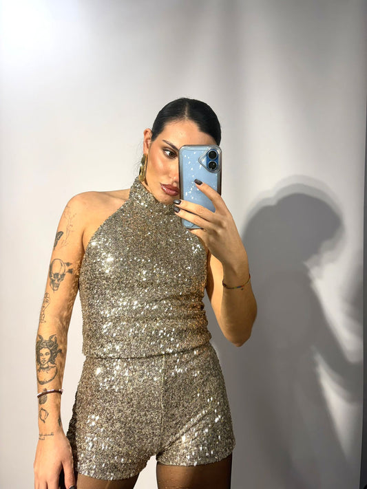 TOP HALTER LENTEJUELAS.