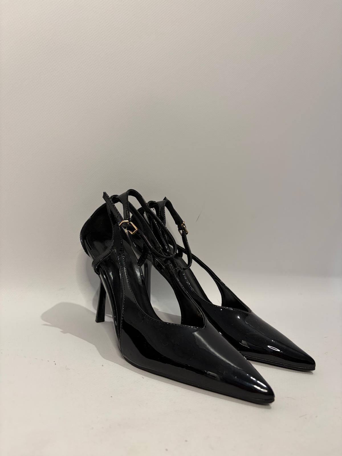 ZAPATO TACÓN DESTALONADO