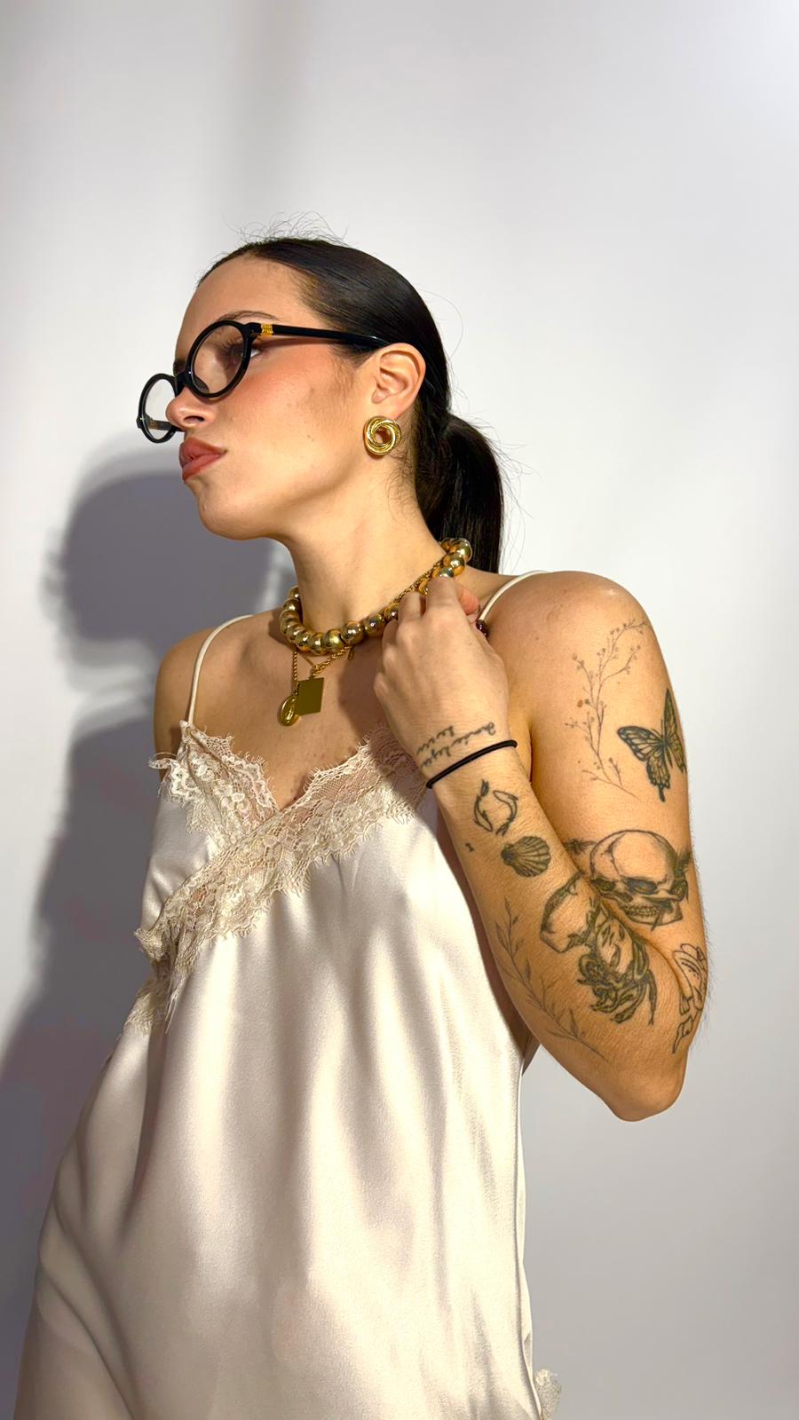 VESTIDO LENCERO